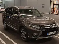 Gebraucht Mitsubishi Outlander Plus 150 PS (110 kW) 2018 Braun SUV