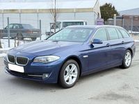Gebraucht BMW 525 Sport Line 218 PS (160 kW) 2012 Blau Kombi