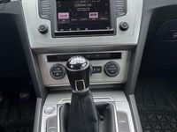 Usata VW Passat Comfortline 150 CV (110 kW) 2016 Grigio Station wagon