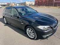 Gebraucht BMW 520 184 PS (135 kW) 2012 Schwarz Kombi