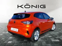 Gebraucht Renault Clio V Evolution 2024 Orange Limousine