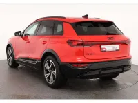 Gebraucht Audi SQ6 e-tron Sport 359 kW (489 PS) 2024 Rot SUV