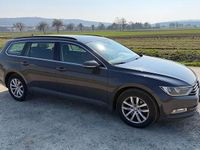 Gebraucht VW Passat Comfortline 150 PS (110 kW) 2016 Grau Kombi