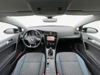 Gebraucht VW Golf VII IQ Drive 116 PS (85 kW) 2019 Blau Limousine