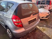 Gebraucht Mercedes A170 116 PS (85 kW) 2006 Blau Kleinwagen