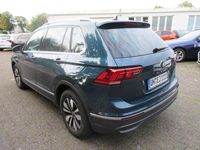 Gebraucht VW Tiguan Move 150 PS (110 kW) 2024 Nightshade blue (metallic) SUV