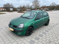 Gebraucht Renault Clio II 75 PS (55 kW) 2003 Grün Kleinwagen