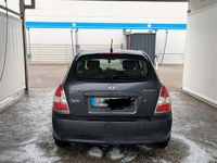 Gebraucht Hyundai Accent 97 PS (71 kW) 2007 Grau Kleinwagen