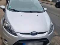 Gebraucht Ford Fiesta 81 PS (59 kW) 2011 Silber Kleinwagen