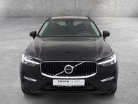 Gebraucht Volvo XC60 Core 197 PS (144 kW) 2023 Schwarz SUV