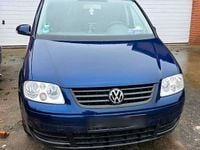 Gebraucht VW Touran 105 PS (77 kW) 2003 Blau Van / Kleinbus