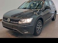 Gebraucht VW Tiguan 150 PS (110 kW) 2018 Grau SUV
