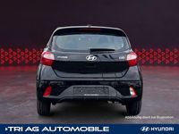 Gebraucht Hyundai i10 Select 63 PS (46 kW) 2024 Phantom black / met Kleinwagen