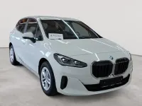 Gebraucht BMW 218 Active Tourer Performance 150 PS (110 kW) 2023 Alpinweiß Van / Kleinbus