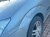 Gebraucht Ford Focus Futura 101 PS (74 kW) 2002 Silber Limousine