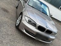 Gebraucht BMW 118 143 PS (105 kW) 2009 Grau Kleinwagen