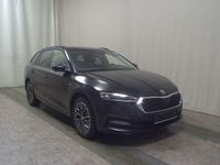 Gebraucht Skoda Octavia Clever 150 PS (110 kW) 2022 Schwarz magic perleffekt Kombi