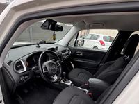 Gebraucht Jeep Renegade 140 PS (102 kW) 2015 Weiß SUV