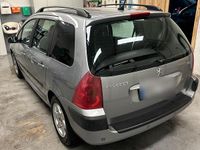 Gebraucht Peugeot 307 95 PS (69 kW) 2004 Grau Kombi