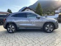 Gebraucht Mercedes GLA200 163 PS (119 kW) 2026 Grau SUV