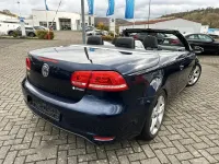 Gebraucht VW Eos 160 PS (117 kW) 2011 Blau Cabrio