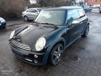 Usado Mini ONE 90 HP (66 kW) 2005 Preto Citadino