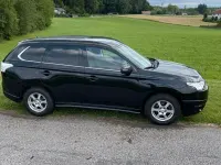 Gebraucht Mitsubishi Outlander 156 PS (114 kW) 2013 Schwarz SUV