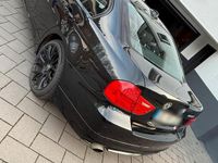 Gebraucht BMW 320 177 PS (130 kW) 2010 Schwarz Limousine