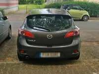 Gebraucht Mazda 3 105 PS (77 kW) 2013 Grau Kleinwagen
