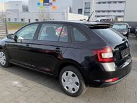 Gebraucht Skoda Rapid Active 90 PS (66 kW) 2014 Schwarz Kombi