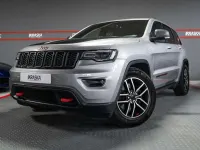 Gebraucht Jeep Grand Cherokee Trailhawk 250 PS (183 kW) 2019 Billet silver metallic clear c SUV