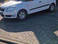 Gebraucht Skoda Fabia 60 PS (44 kW) 2010 Limousine