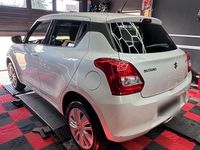 Gebraucht Suzuki Swift 90 PS (66 kW) 2017 Weiß Kleinwagen