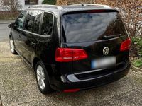 Gebraucht VW Touran Match 140 PS (102 kW) 2012 Schwarz Van / Kleinbus