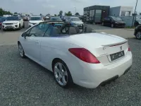 Gebraucht Peugeot 308 CC Platinum 140 PS (102 kW) 2010 Weiß Cabrio