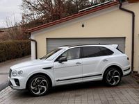 Gebraucht Bentley Bentayga 551 PS (405 kW) 2023 Weiß SUV