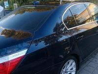 Gebraucht BMW 525 197 PS (144 kW) 2009 Blau Limousine