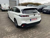 Gebraucht Peugeot 308 SW Active 131 PS (96 kW) 2022 Weiß Kombi