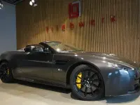 Gebraucht Aston Martin V12 Vantage 573 PS (421 kW) 2015 Andere Coupé