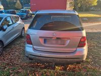 Gebraucht Mercedes ML320 224 PS (164 kW) 2005 Silber SUV
