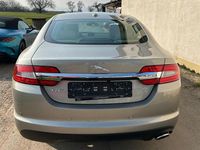 Gebraucht Jaguar XF 190 PS (139 kW) 2012 Silber Limousine