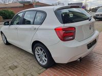 Gebraucht BMW 116 Advantage 136 PS (100 kW) 2014 Weiß Kleinwagen