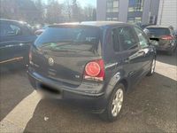Gebraucht VW Polo 69 PS (50 kW) 2008 Grau Kleinwagen