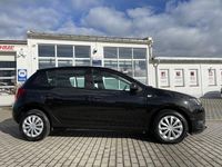 Gebraucht Dacia Sandero 90 PS (66 kW) 2013 Schwarz Limousine