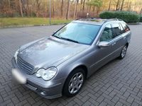 Gebraucht Mercedes C230 Elegance 203 PS (149 kW) 2007 Silber Kombi