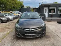 Gebraucht Opel Astra 116 PS (85 kW) 2015 Grau Limousine