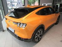 Gebraucht Ford Mustang Mach-E 258 kW (351 PS) 2022 Cyber orange met. SUV