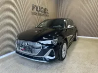 Gebraucht Audi e-tron Ambiente 369 kW (503 PS) 2022 Brillantschwarz SUV