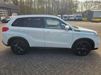 Second-hand Suzuki Vitara 140 CP (102 kW) 2017 Alb SUV