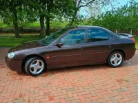 Gebraucht Ford Mondeo Ghia 170 PS (125 kW) 1998 Braun Limousine